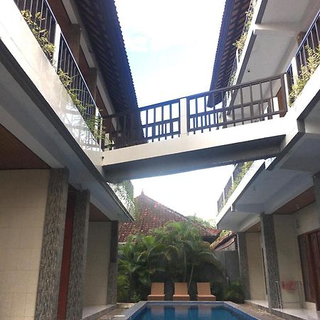 Wahyu Homestay 2 Lembongan Exterior foto